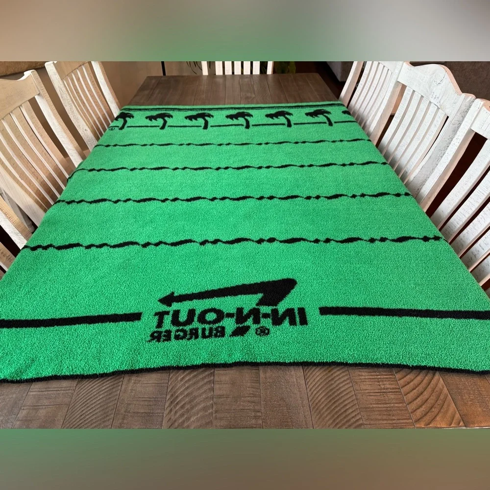 In-N-Out Burger Holiday Black and Green Throw Blanket